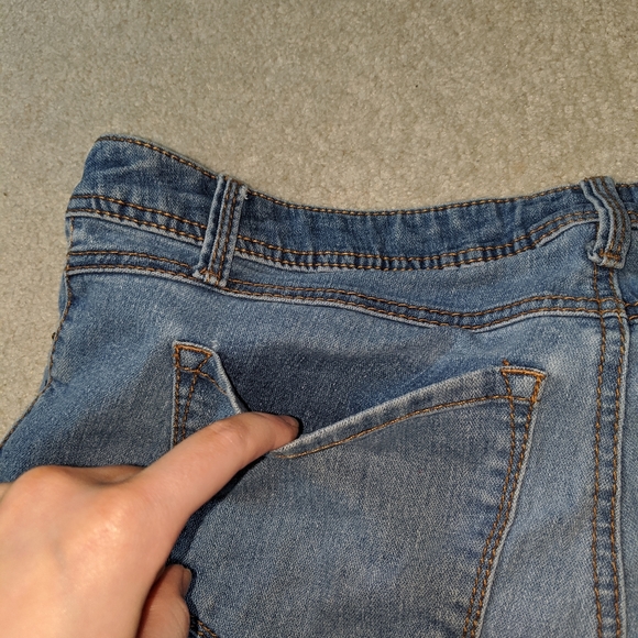 St John's Bay distressed shorts - Picture 8 of 11